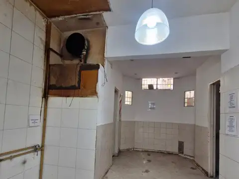 Local en alquiler en Parque Rivadavia