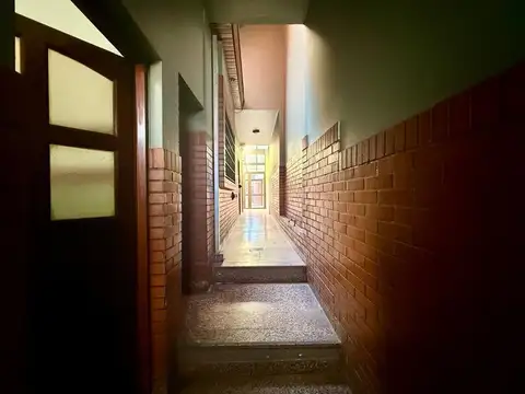 Gobernador Felipe Llavallol 1600