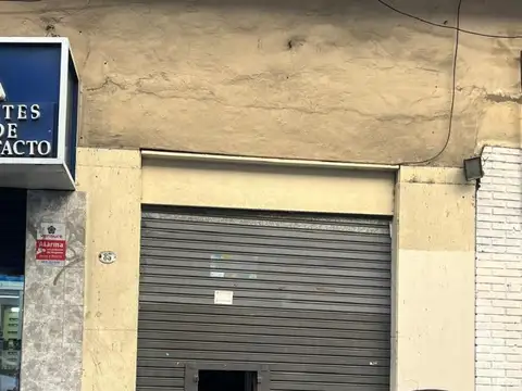 Venta Local , zona comercial  en Monserrat