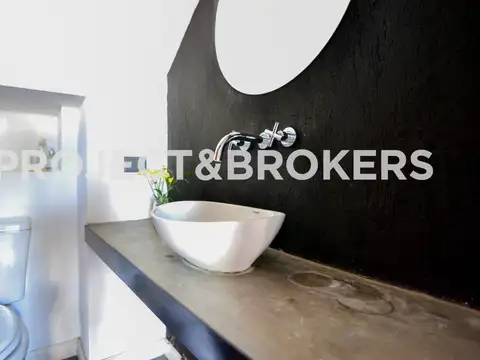 Casa en Venta al Oeste