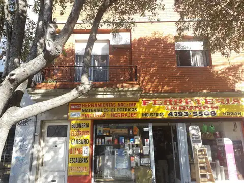 Av. Fleming al 1400