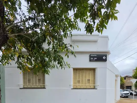 Casa en Alquiler de 3 dormitorios