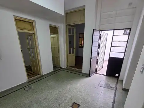 ALQUILER CASA 4 AMBIENTES APTO COMERCIAL