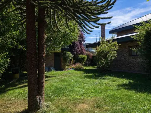 Casa 7 ambientes con 3 baños