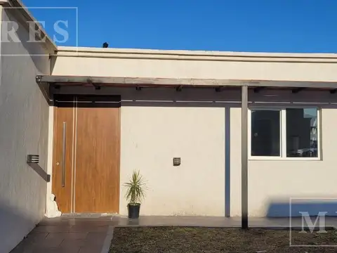 Casa en venta perimetral al area 7  San Sebastian