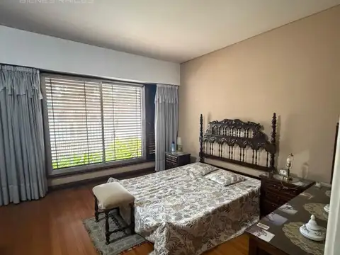 Casa en Venta en Bernal Oeste, USD 180.000