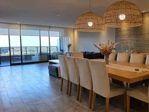 Hermoso departamento en venta en Palmares Valley