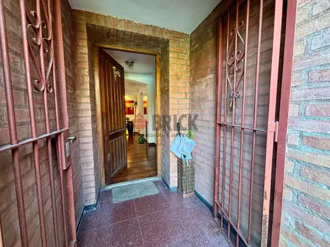 Depto Tipo Casa en Venta con 3 cocheras