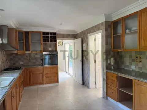 INMOANDES SAS ofrece en venta una casa, ubicada en Barrio Privado CLUB DE CAMPO, en el departamen...