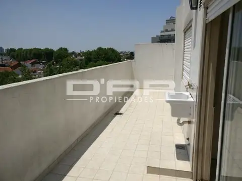 DEPARTAMENTO DE 3 AMBIENTES CON BALCON ATERRAZADO *** NO SE PAGA EXPENSAS***