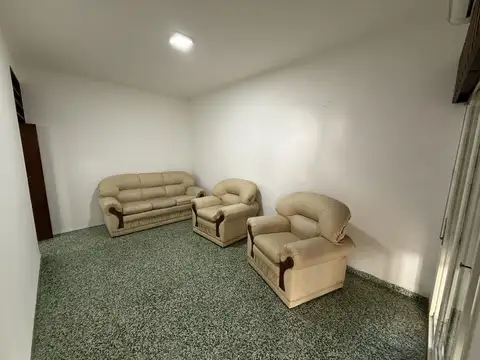 Casa en Alquiler en Zona U.N.N.E, $ 1.000.000