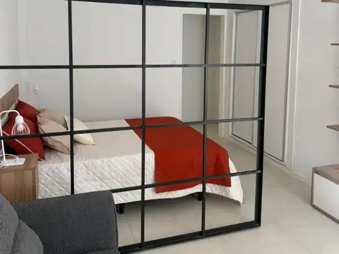 Hermoso departamento reciclado a nuvo y equipado.