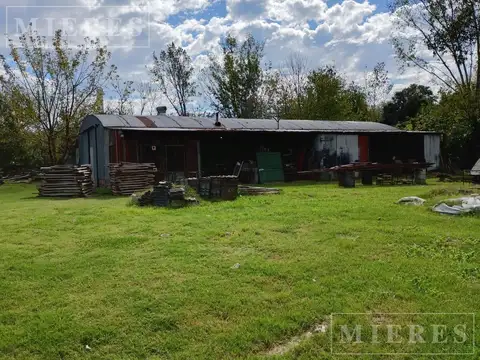 Galpón en venta de 355m2 cub. en lote de 2793m2 en Benavidez