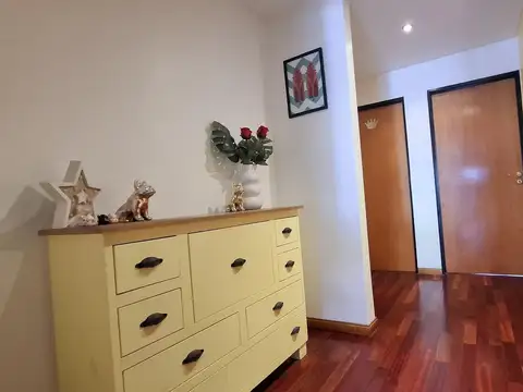Departamento en Venta con 2 cocheras