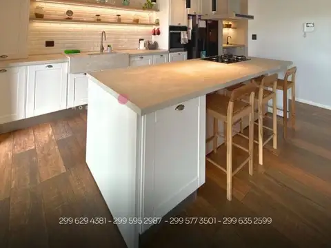 Casa en Venta en Neuquén, USD 490.000