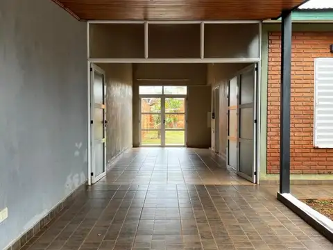 Casa 3 ambientes con 1 baño
