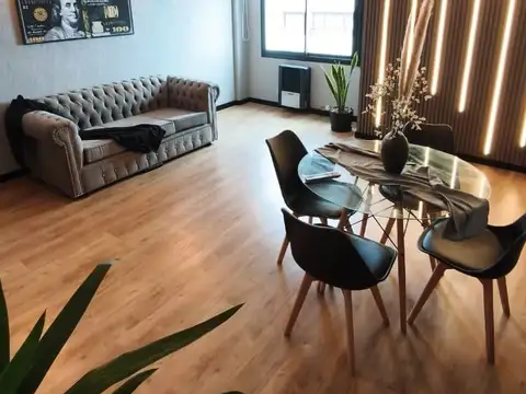 Departamento en Venta en Plaza Mitre, USD 119.000