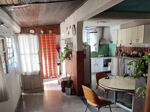Lote 8,66 x 17 m en ubicación estratégica | USAB 2 | Ideal desarrollo o refacción en Villa Urquiza, Capital Federal, Buenos Aires