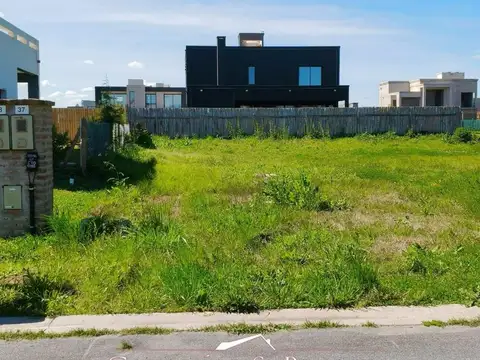 Lote en lagos de Canning