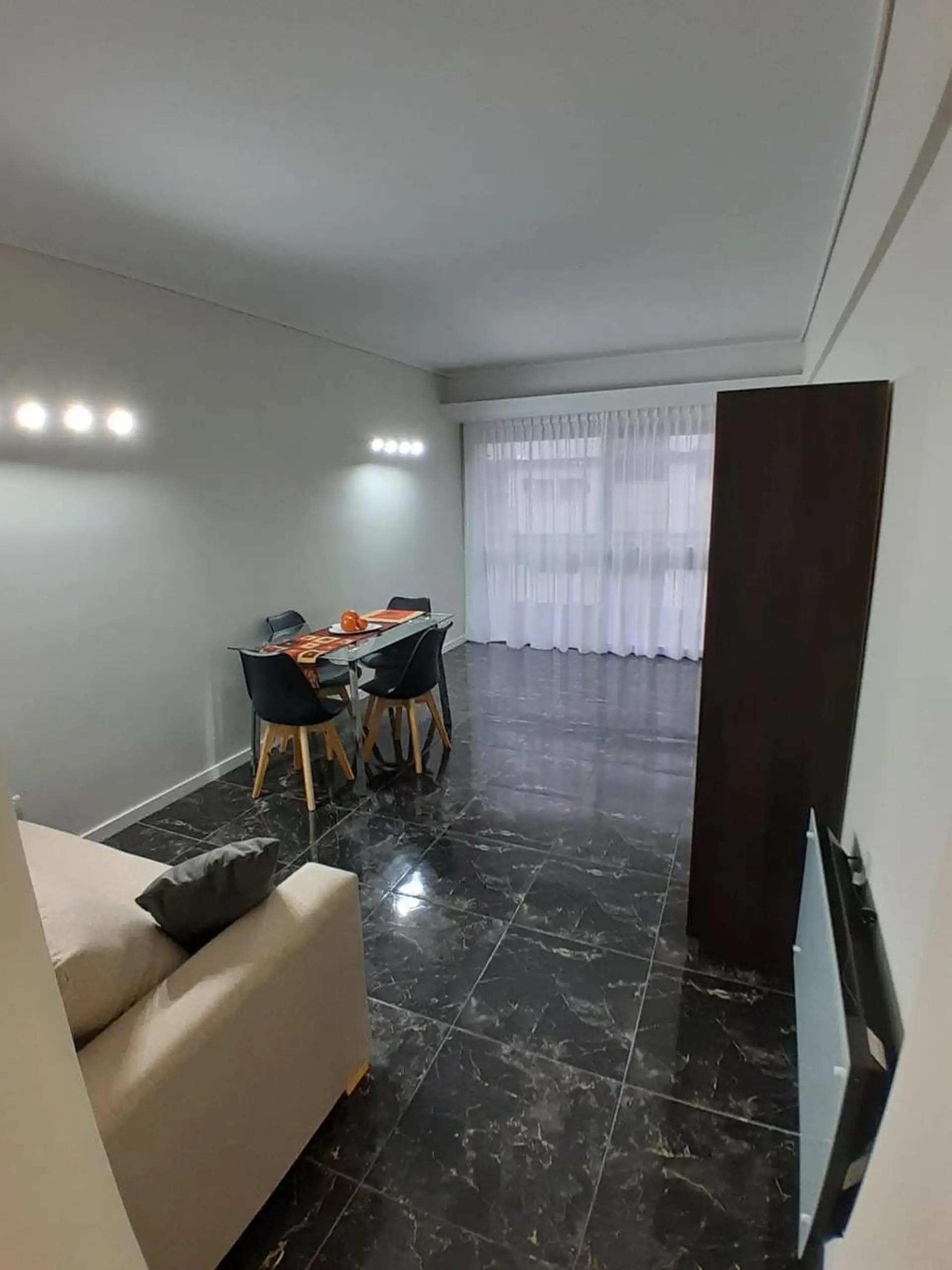 Departamento 2 amb con dependencia