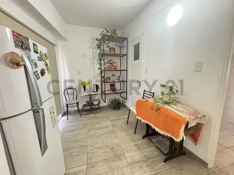 VENTA DEPARTAMENTO 4 AMBIENTES BALVANERA