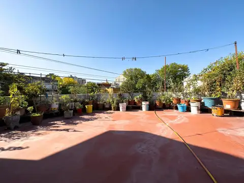 CASA, AVELINO DIAZ AL 1600