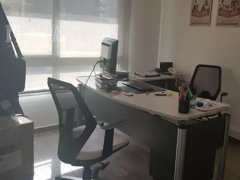 Oficina  en Venta -  - INVERSION    - Olivos-Vias/Rio - 165 mts -