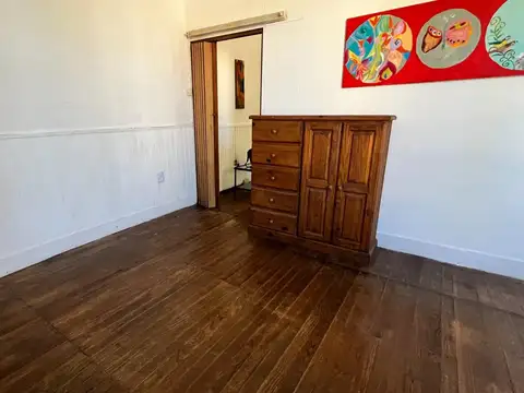 OPORTUNIDAD CASA EN ZONA CENTRICA