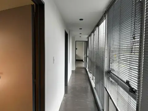 Oficina en Alquiler en Martínez, $ 8.000.000