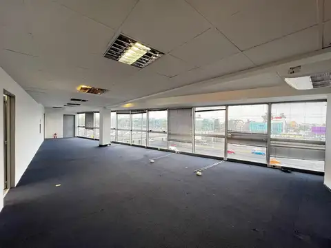 Oficina en Alquiler en San Isidro