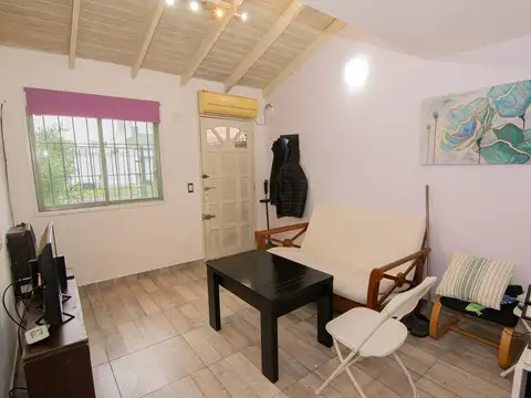 Depto Tipo Casa en Venta con 1 cocheras