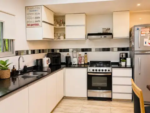 Depto Tipo Casa en Venta de 3 dormitorios