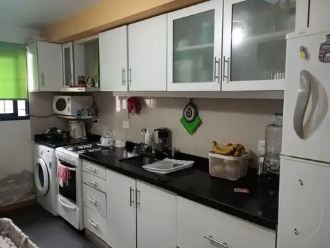 Depto Tipo Casa en Venta 40 años