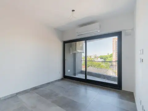 EN VENTA. BELGRANO. 3 AMB. A ESTRENAR. VESTIDOR.
