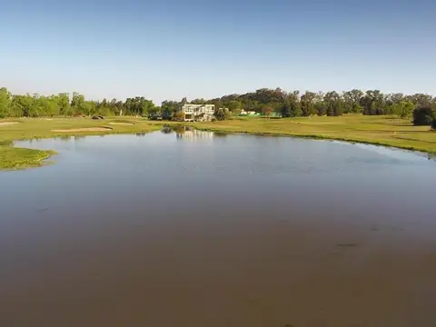 Terreno en Venta en Medal Country club, USD 40.000