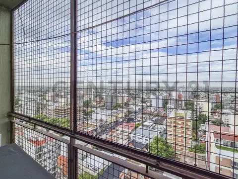 Venta de Departamento 4 ambientes en el Centro de Caseros , en el piso 18 con gran vista panorámica