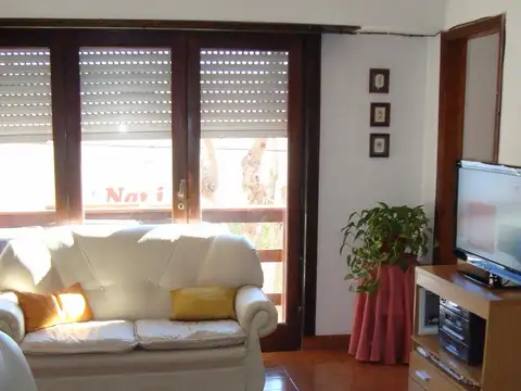 Chalet 4 amb. APTO CRÉDITO - Tierra del Fuego y 9 de Julio