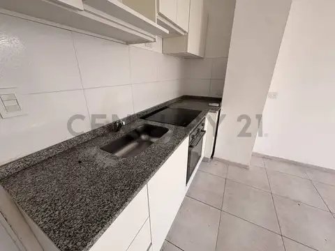 Departamento en Alquiler en Valentín Alsina, $ 600.000