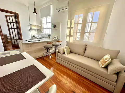 Departamento en Alquiler en Microcentro, $ 700.000