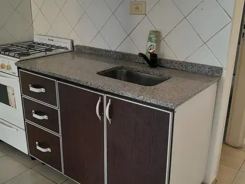 ¡EN VENTA DEPARTAMENTO DE 2 AMBIENTES EN RAMOS MEJIA!