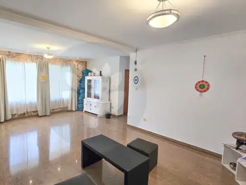 Casa en Venta en City Bell, USD 130.000