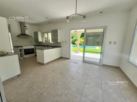 Casa en Venta en Echeverria Del Lago, USD 249.000