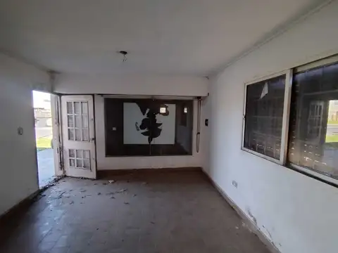 Local en Venta en La Plata, USD 14.000