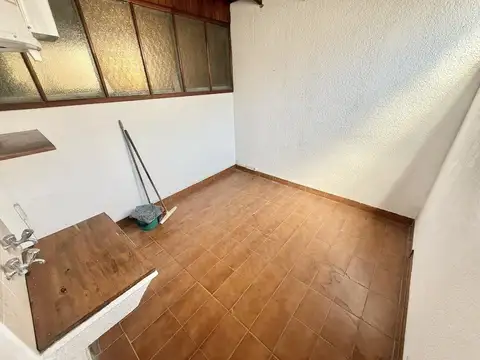 Dúplex 2 ambientes apto crédito.