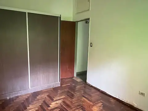 Depto Tipo Casa 2 ambientes con 1 baño