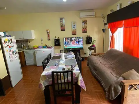 CASA EN VENTA EN VILLA DE MAYO. IDEAL INVERSORES