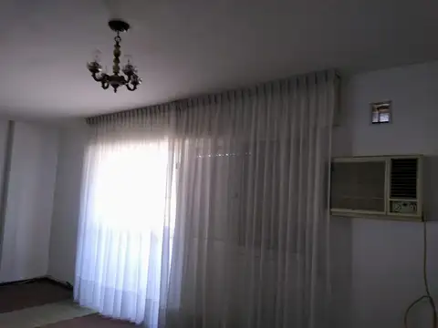 Av. Gral Paz 600, Piso 11