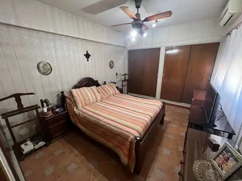 Venta Ph 4 ambientes todo amoblado excelente calidad con patio o Permuta - Villa Lugano