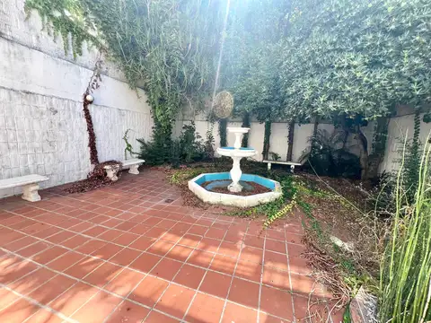 Local en Venta 40 años