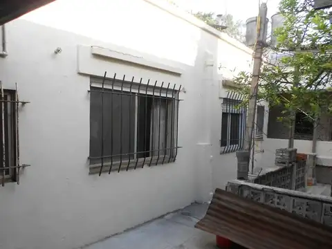 Depto Tipo Casa en Venta 37 años